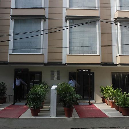 Hotel Swati Deluxe Delhi (National Capital Territory of India) Exterior foto